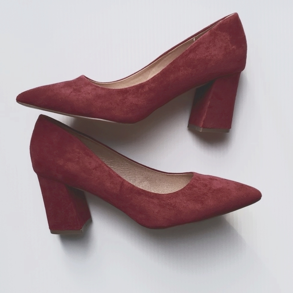 Chelsea Crew Shoes Faux Suede Red Heels Chunky Heel Women's Pumps Size 10-10.5